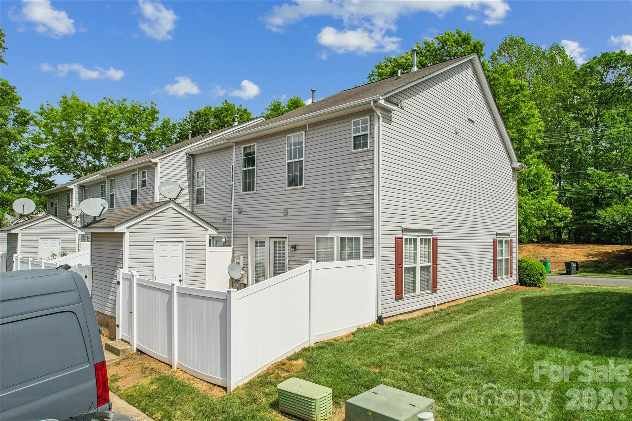 Newell Crossing - Residential