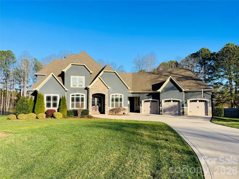 147 Castle Drive Mooresville NC 28117