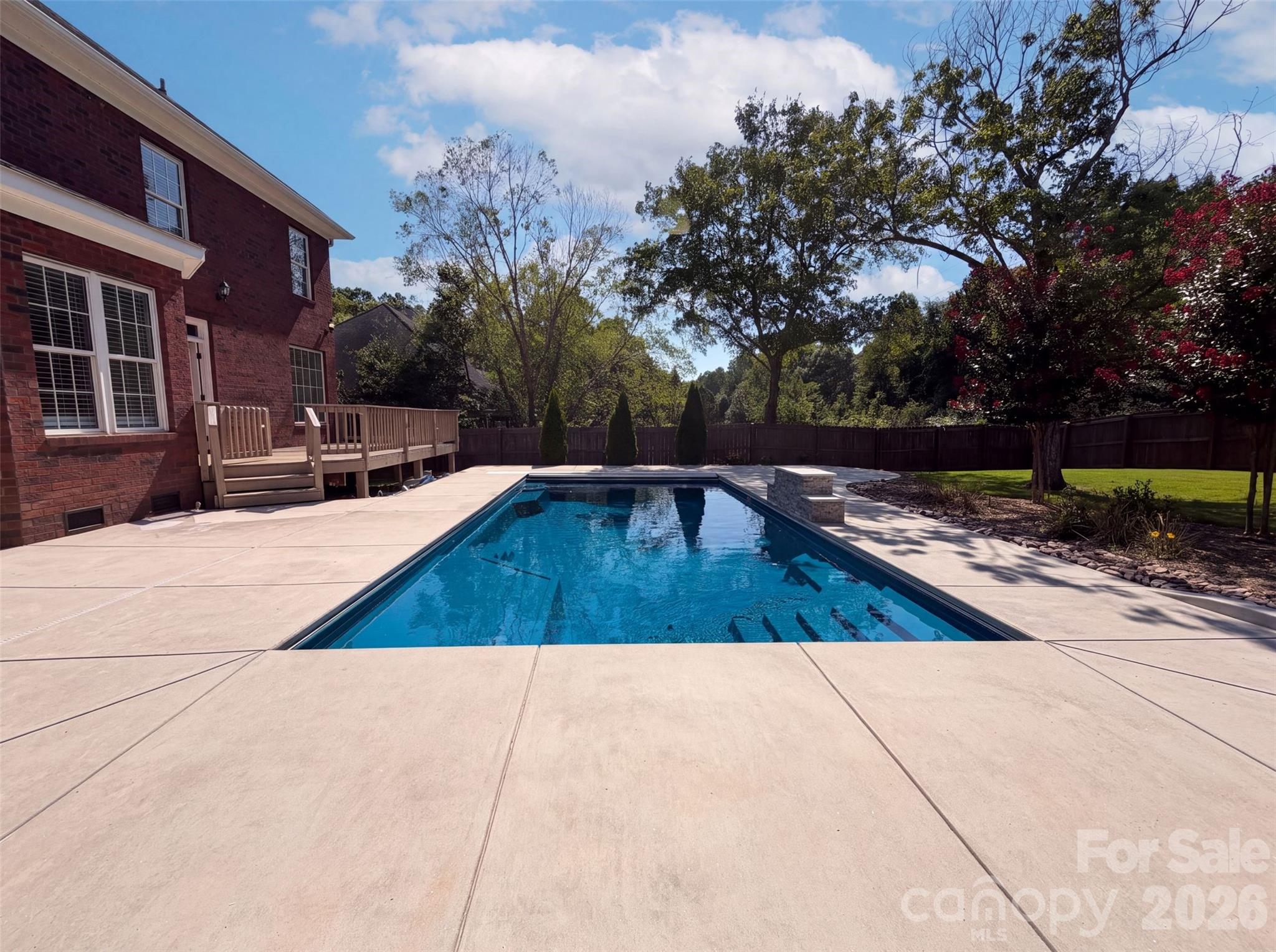 114 Stirling Heights Lane