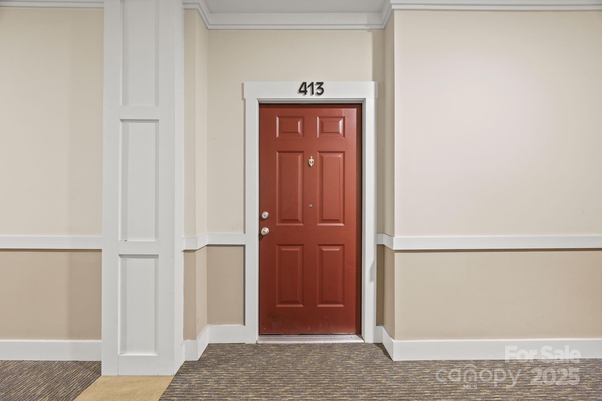 1000 E Woodlawn Road 413