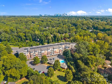 1000 E Woodlawn Road 413 Charlotte NC 28209