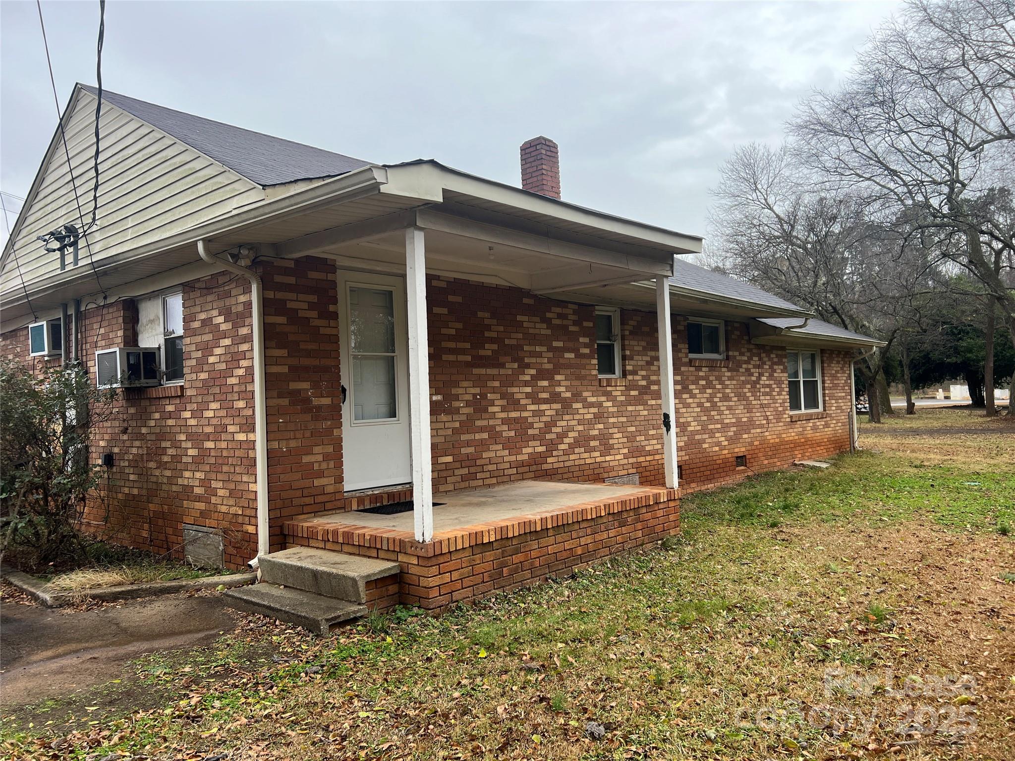 4816 S New Hope Road B