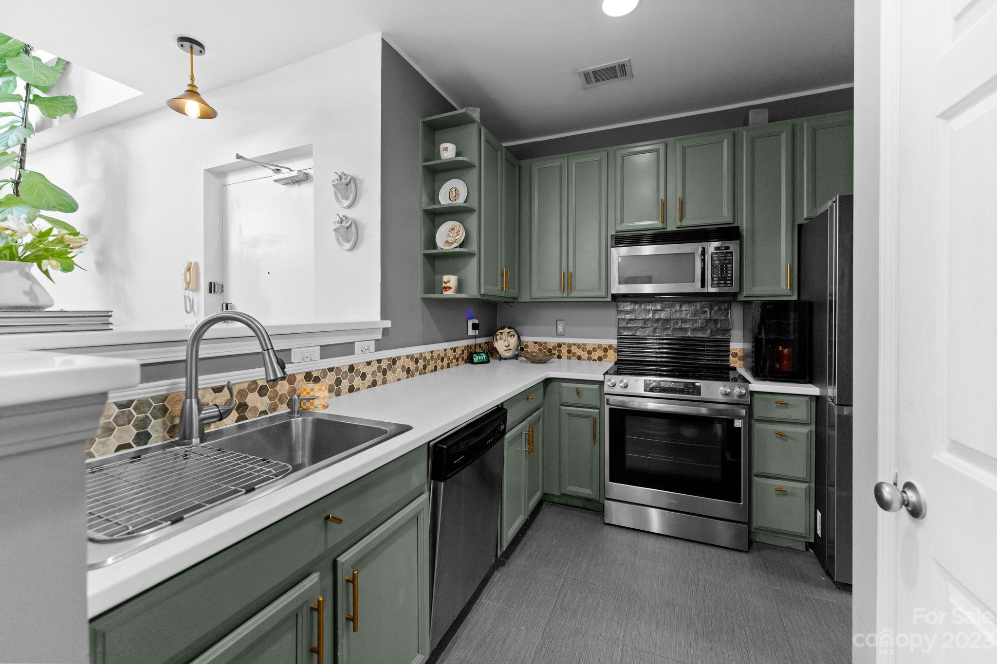 The Arts District - Residential