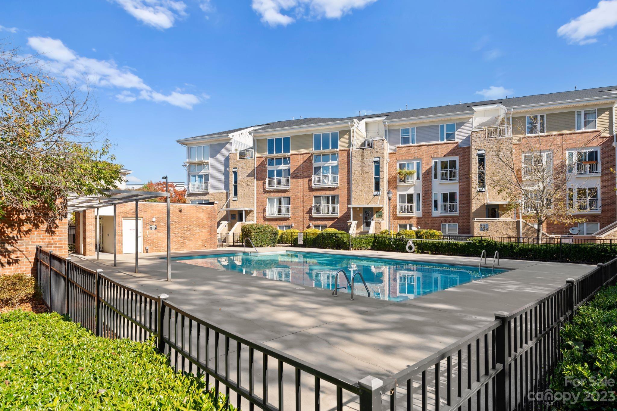 The Arts District - Residential