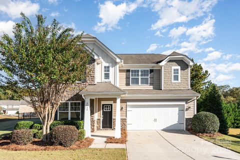 Photo of 2424 Flintshire Lane, Gastonia, NC 28056 (MLS # 4315659)