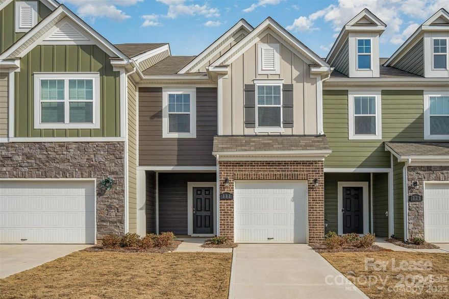 Luxurious 3BR/2.5BA Fully Furnished Townhouse - Your Ideal Home Awaits!

Welcome to your dream home! This stunning 3-bedroom, 2.5-bathroom fully furnished townhouse is the epitome of luxury and comfort. Located in a prime Matthews location, this residence offers a perfect blend of modern amenities & stylish living.
The open-concept layout seamlessly connects the living room, dining area, and kitchen.
The gourmet kitchen comes with stainless steel appliances, granite countertops.
Three beautiful bedrooms with closets.
2.5 bathrooms, featuring modern fixtures & premium finishes.
FULLY FURNISHED with tasteful, high-quality furniture.
Minutes from I-485, 74 HWY, schools, grocery stores, restaurants. 30 minutes from UPTOWN Charlotte.
Fully Furnished townhouse – beds, mattresses, sofas, chairs, dinning tables, side tables, lamps, kitchen appliances, Washer & dryer, etc.,
Don't miss the chance to call this meticulously designed townhouse your home! Schedule a viewing today.