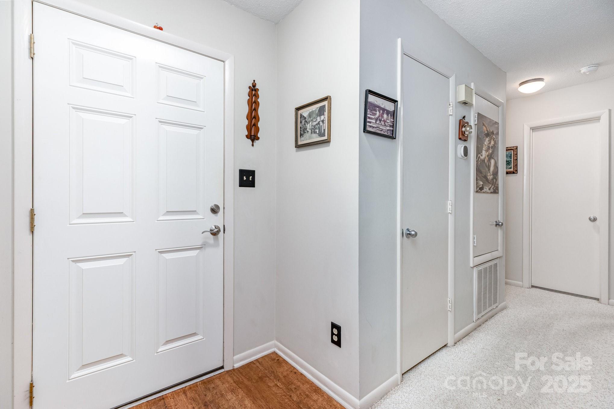 941 Sardis Cove Drive