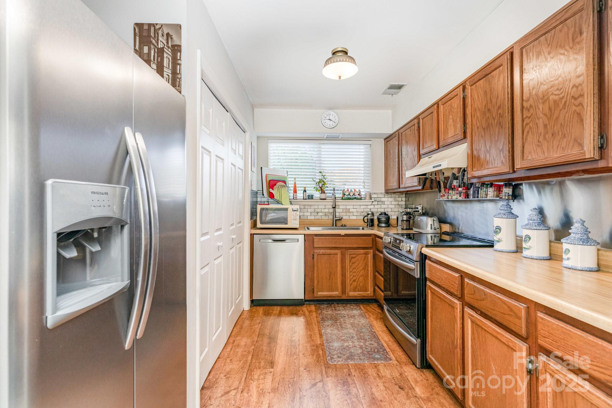 941 Sardis Cove Drive