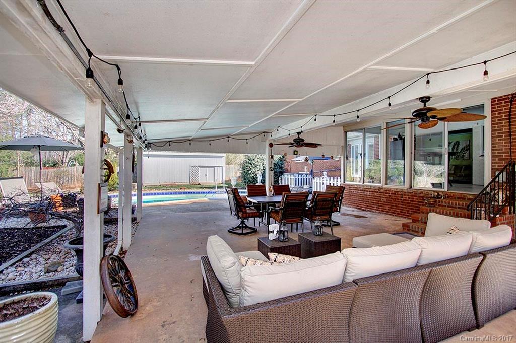 Lansdowne - Residential