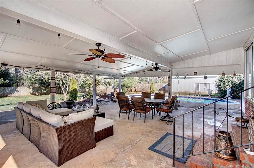 Beautiful ranch popular Lansdowne. Formal living and dining and additional large open floor plan kitchen/ living room/ sunroom overlooking the large fenced back yard with pool. Seamless indoor to outdoor living areas: huge covered patio area with ceiling fans (23x25), fenced yard, and in-ground pool.  Luxurious renovated bathrooms with double vanities, cedar lined closets in the master. Great location!
Furnace 2016, water heater 2015, Pool pump 2016, windows 2014, Flooring 2014, Roof 2014.