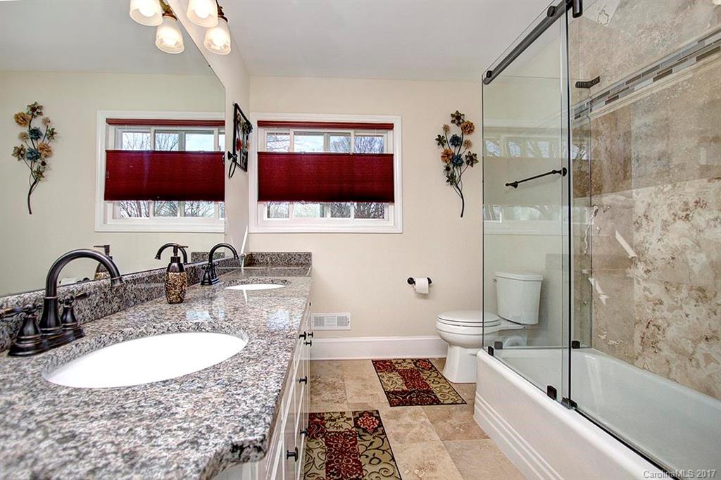 Lansdowne - Residential