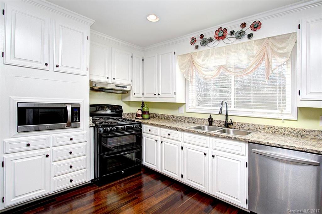 Lansdowne - Residential