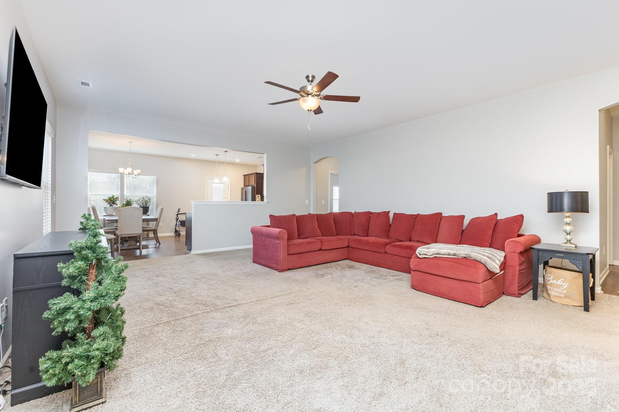 208 Clove Hitch Drive