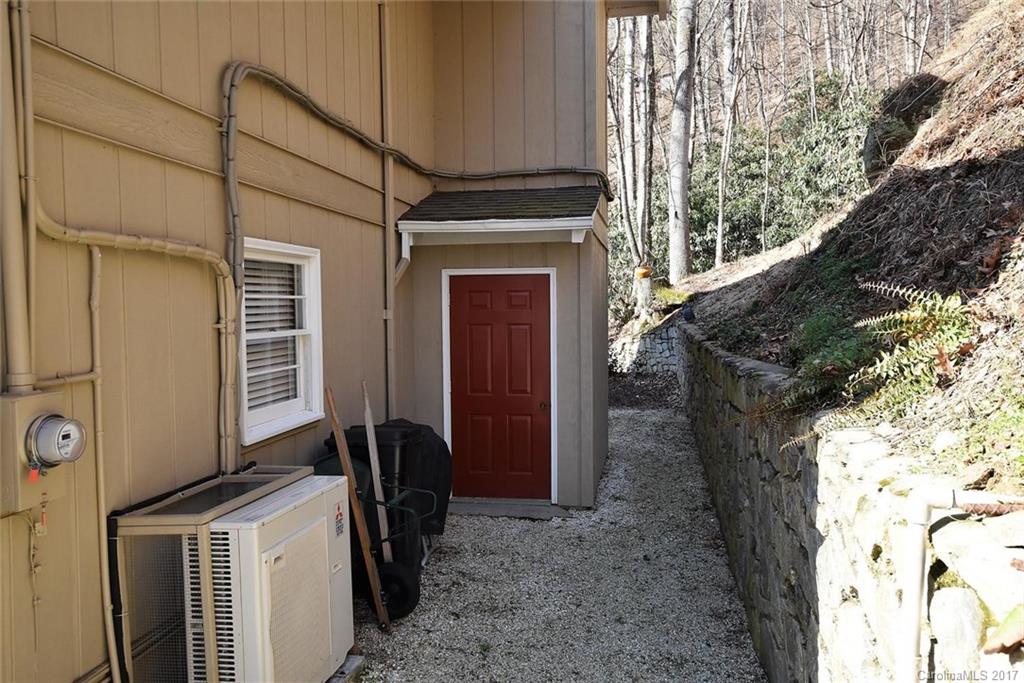 Maggie Valley Country Club Est - Residential