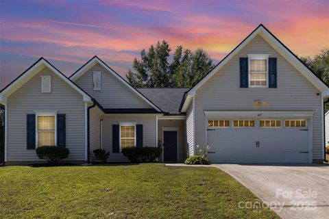 609 Grantham Lane Charlotte NC 28262