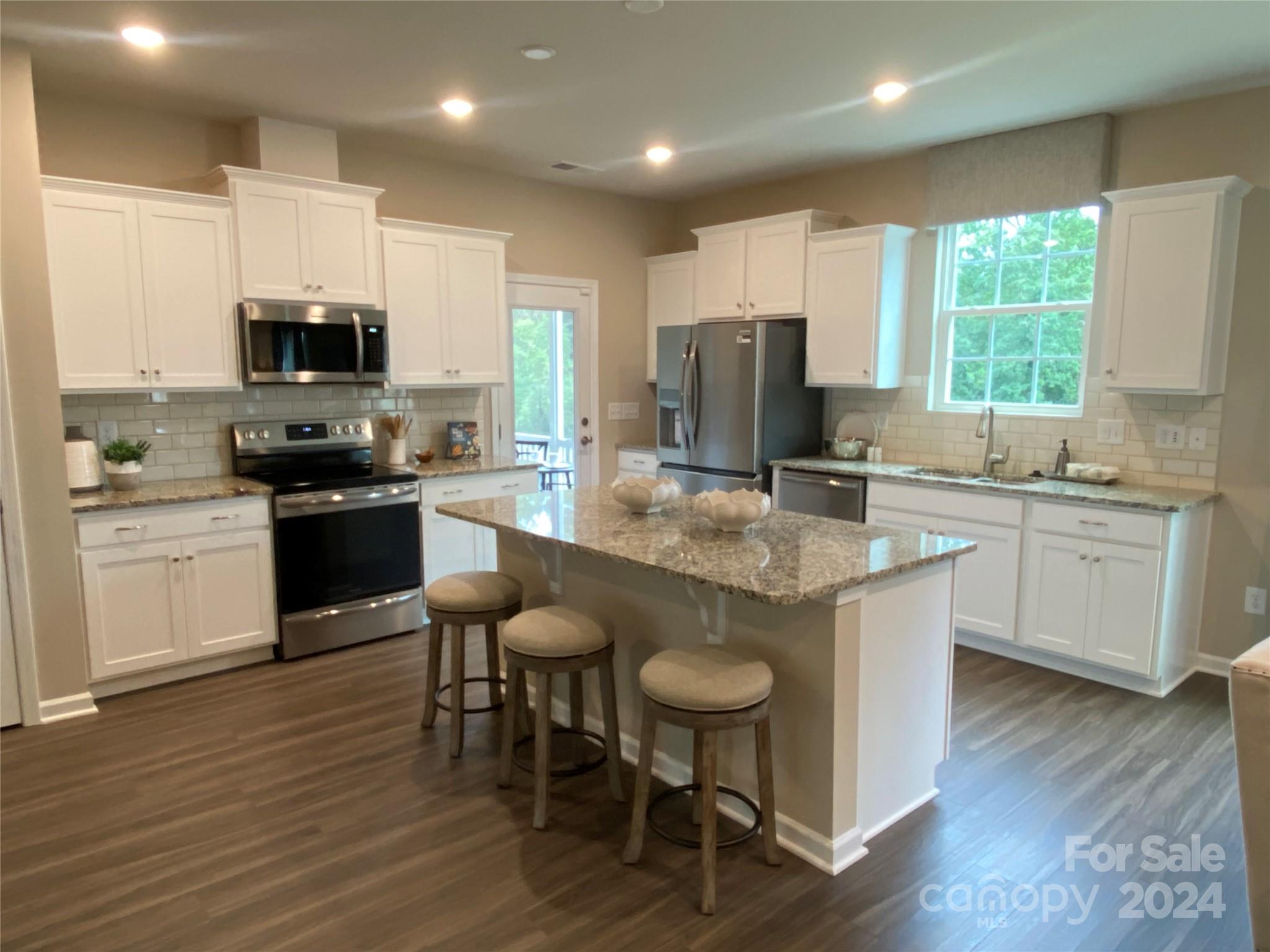 Elizabeth - Residential