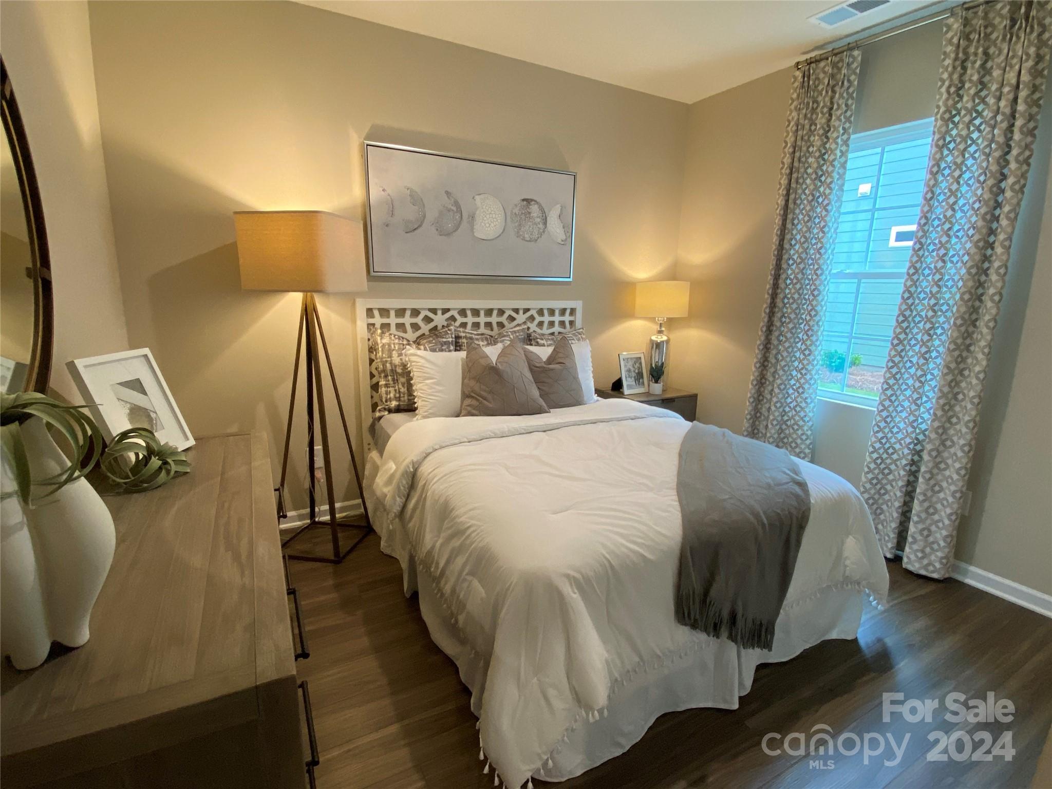 Elizabeth - Residential