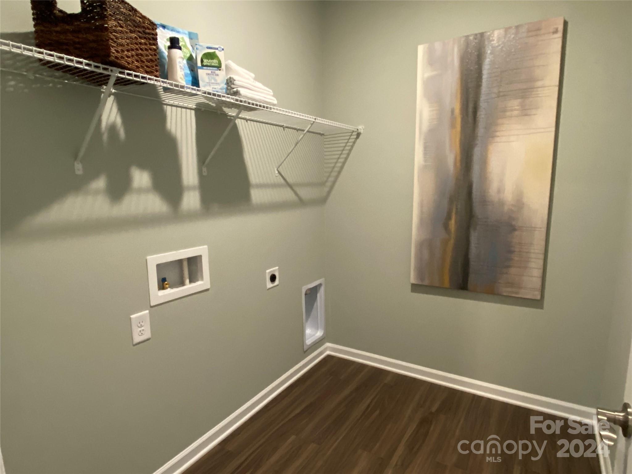 Elizabeth - Residential