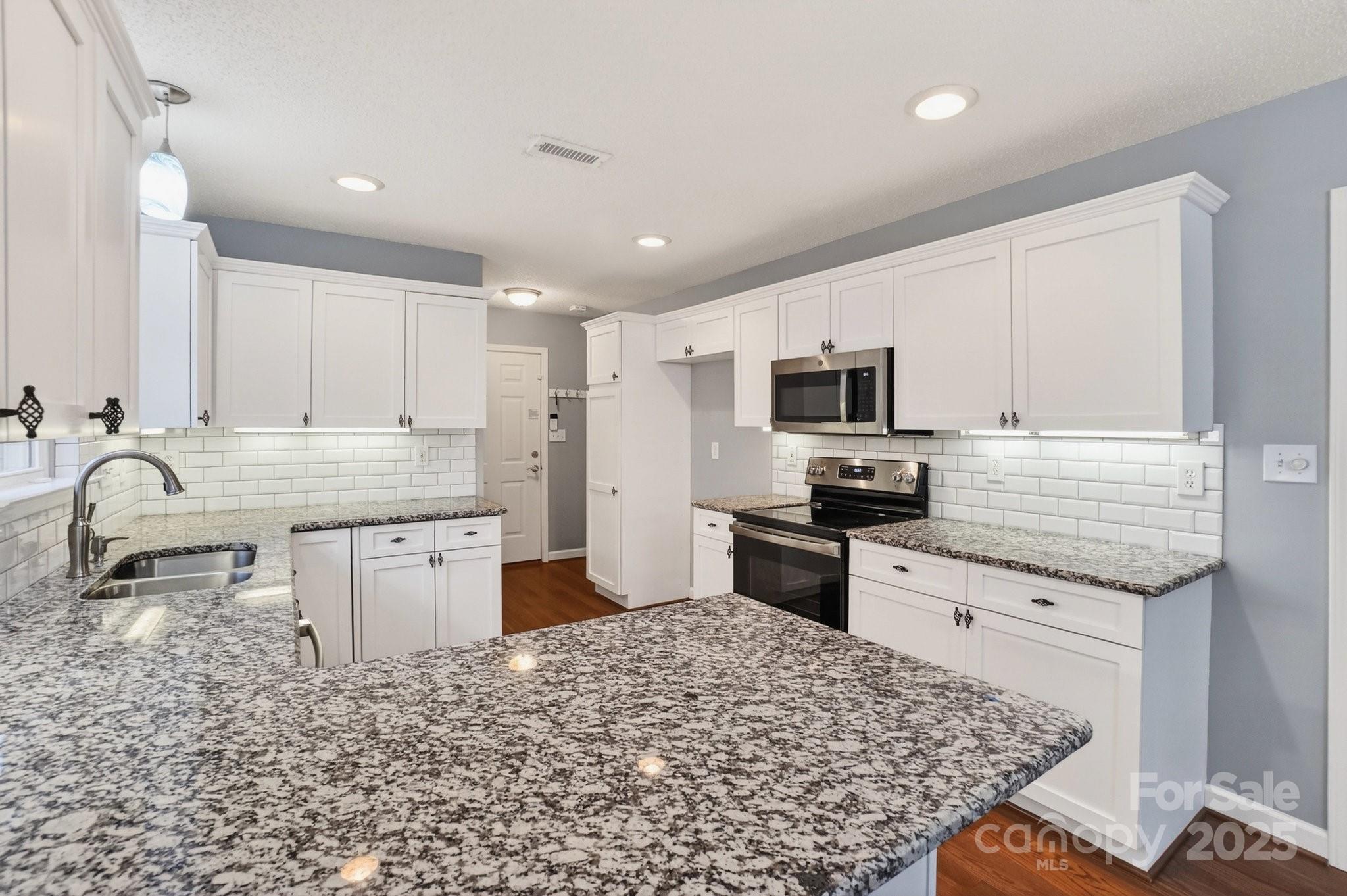 The Villages at Oak Tree - Residential