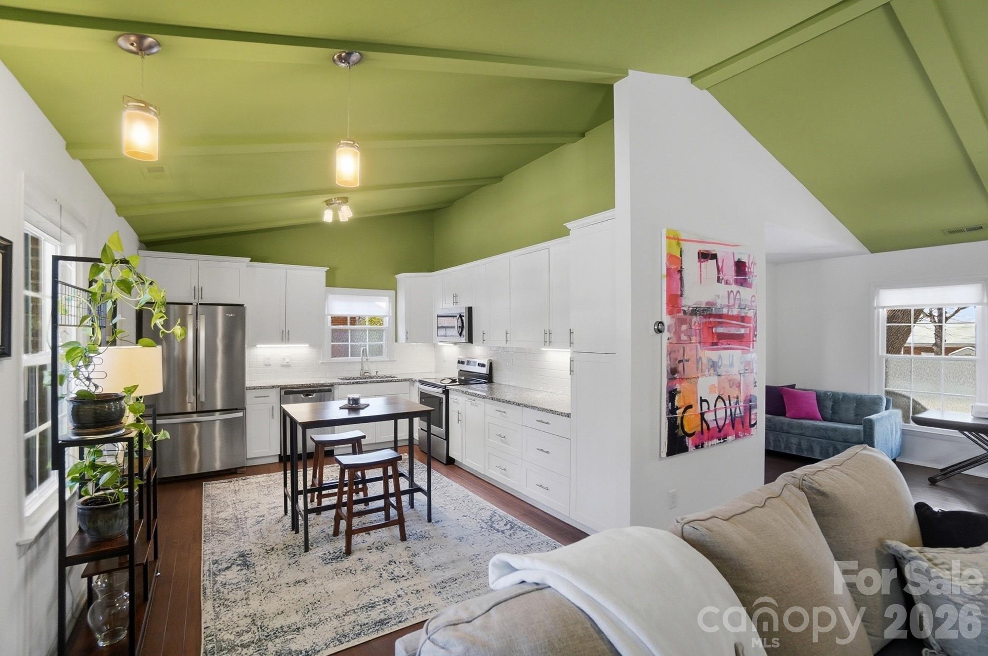 Sardis Forest - Residential