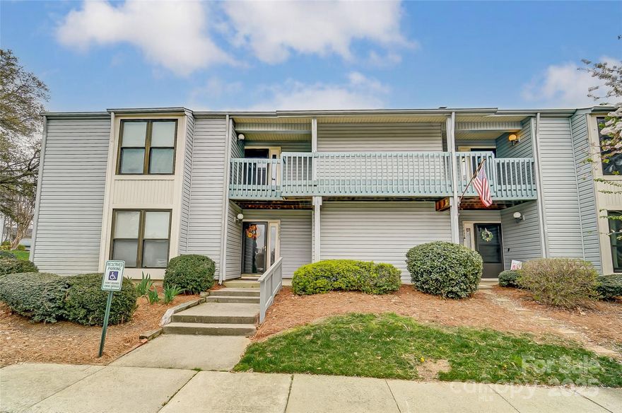Welcome home to this fully remodeled unit in such a desirable part of Charlotte. The floor plan is very usable with an open but well-defined living and dining area, two sets of sliding doors to enjoy your porch, and LVP flooring throughout. The remodeled kitchen features quartz countertops, soft-close cabinetry, and room for barstools! The Primary suit is nice and spacious with plenty of room for a King-size bed, full length windows for ample light, and a full-tile Primary bath. This unit would also make an EXCELLENT investment opportunity, remodeled units in this complex rent between $1500-$1700 and is in SUCH a great location. Just moments away from Carmel Rd and Johnston Rd, offering easy access to shopping, dining, parks and entertainment.