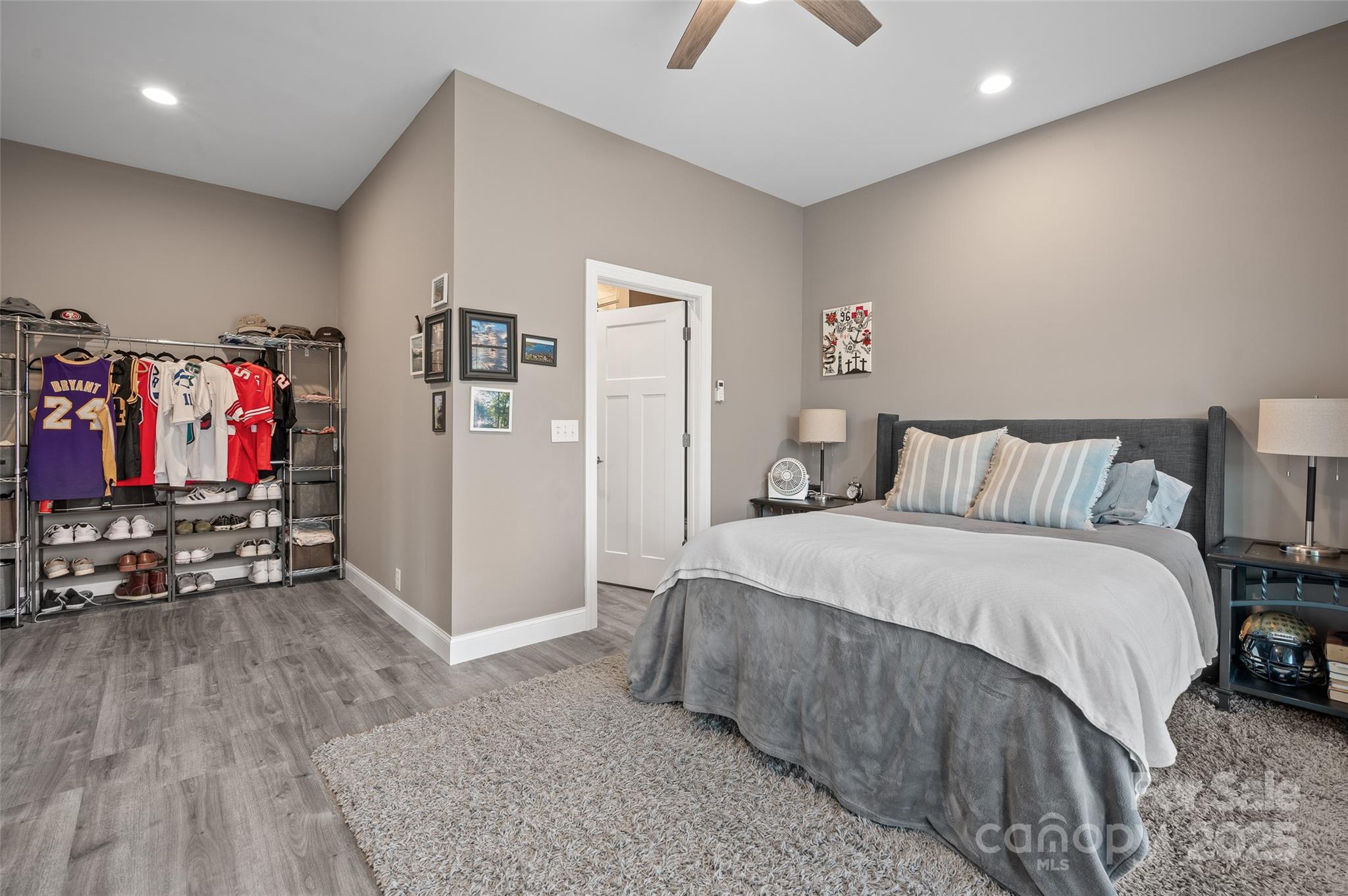 Beacon Pointe - Residential