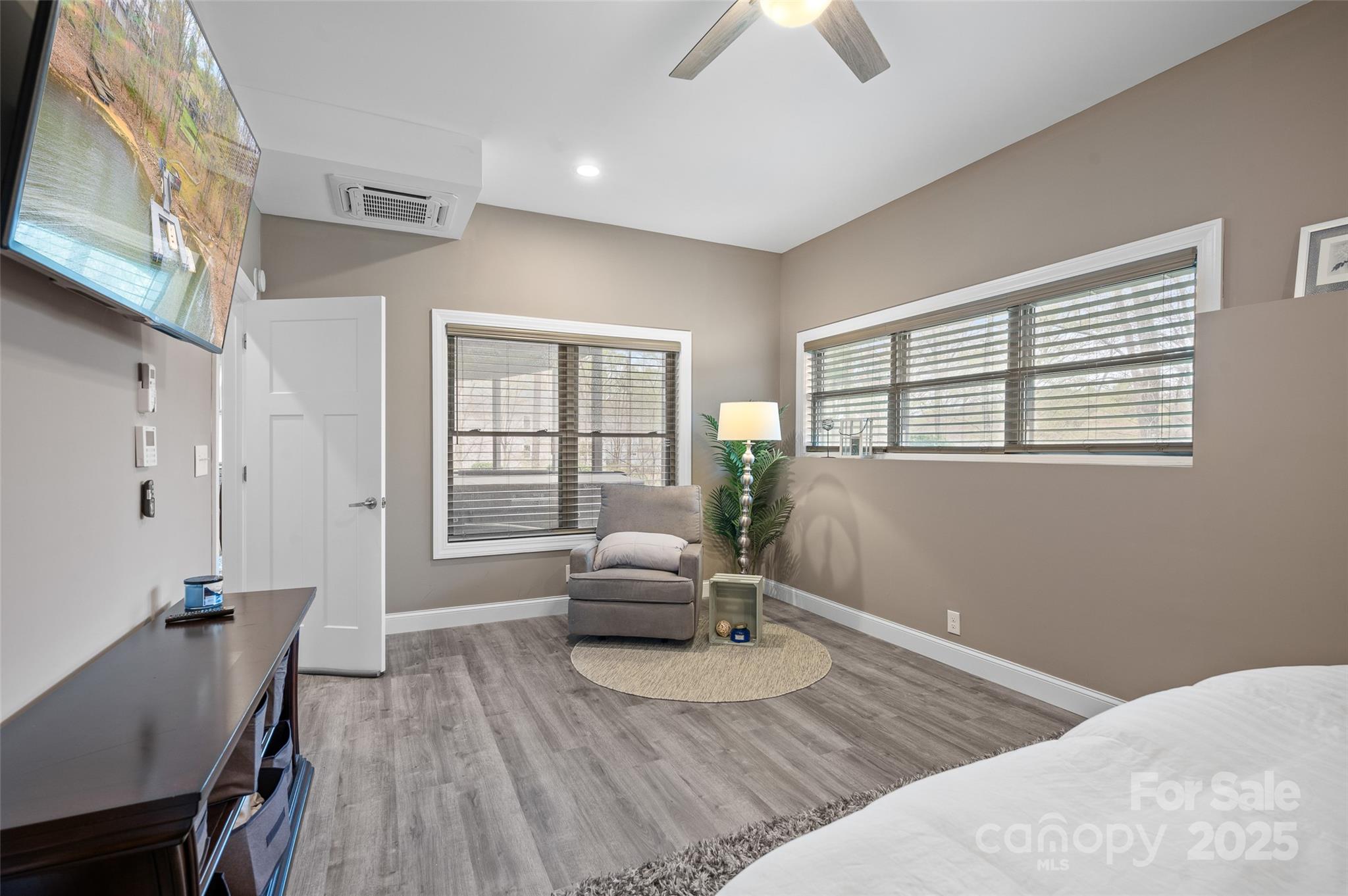 Beacon Pointe - Residential