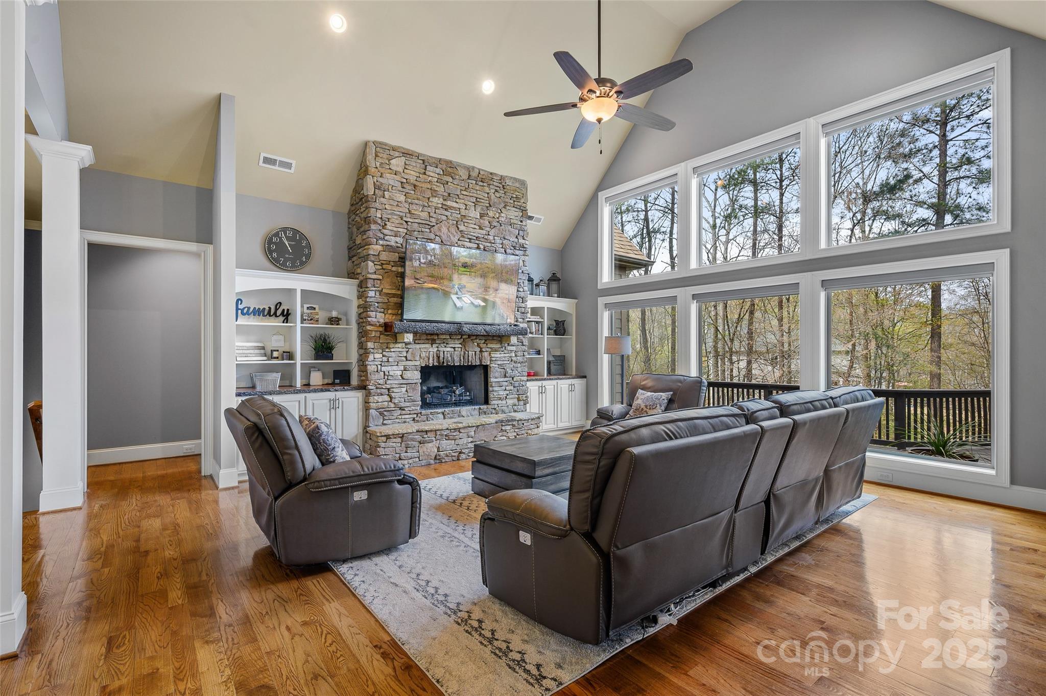 Beacon Pointe - Residential