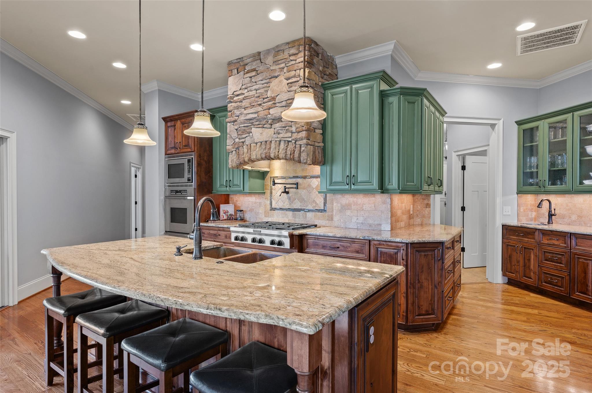 Beacon Pointe - Residential