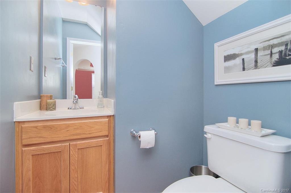 Elizabeth Oaks - Residential