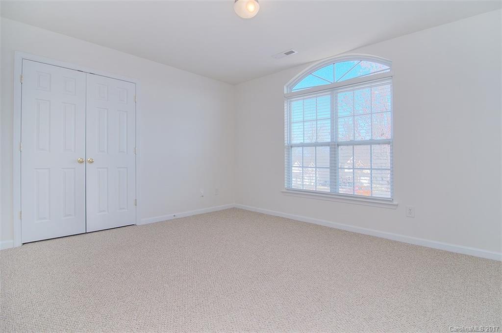 Elizabeth Oaks - Residential