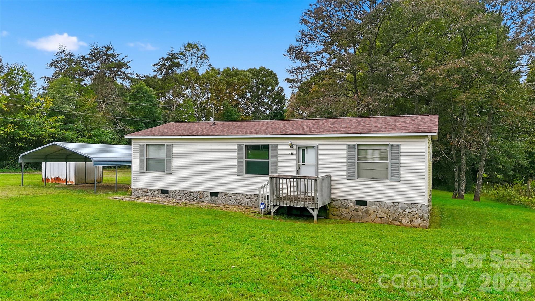 425 E Lackey Farm Road