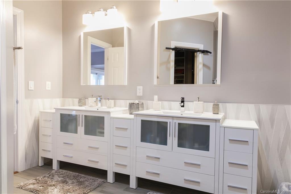 Commodores Landing - Residential