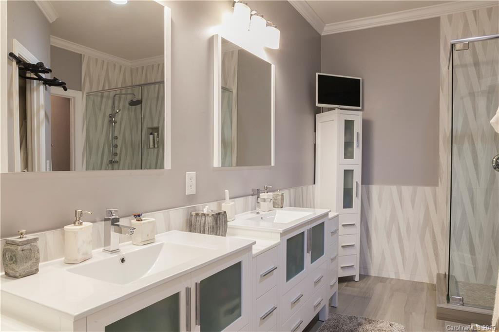 Commodores Landing - Residential