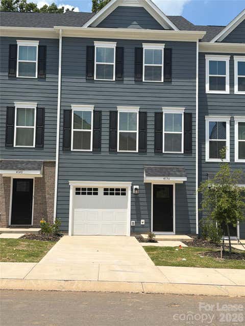 Photo of 4136 Auburn Oak Lane, Charlotte, NC 28208 (MLS # 4405234)