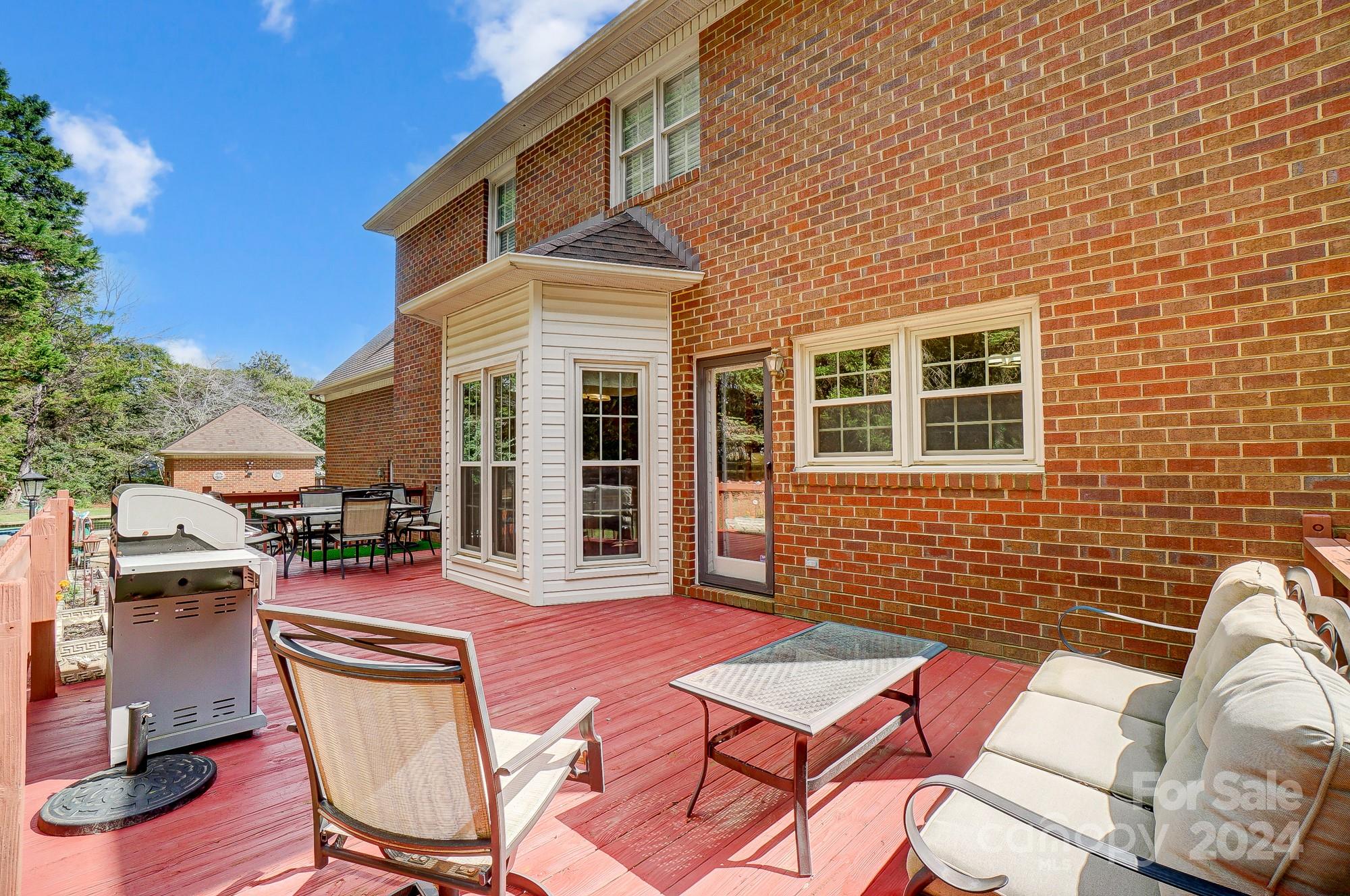 Camelot - Residential