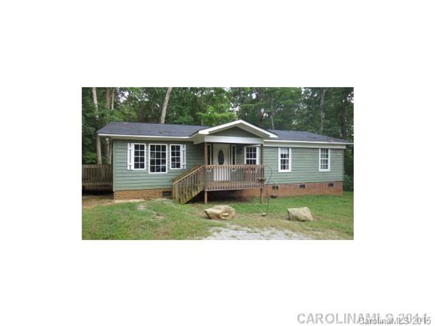 House for rent in Rock Springs/N Lincoln School District.  This home has 3 bedrooms with a potential 4th and 2 full baths.  Nestled in trees in a private setting there is a covered front porch and two decks.  Small dog allowed with pet fee.  The home will be available for move in June 10th. Non smoking home. Full Background check for those residing in the home over 17.  Income qualifications available upon request. Agent not available to show the property until 6/1/2015.