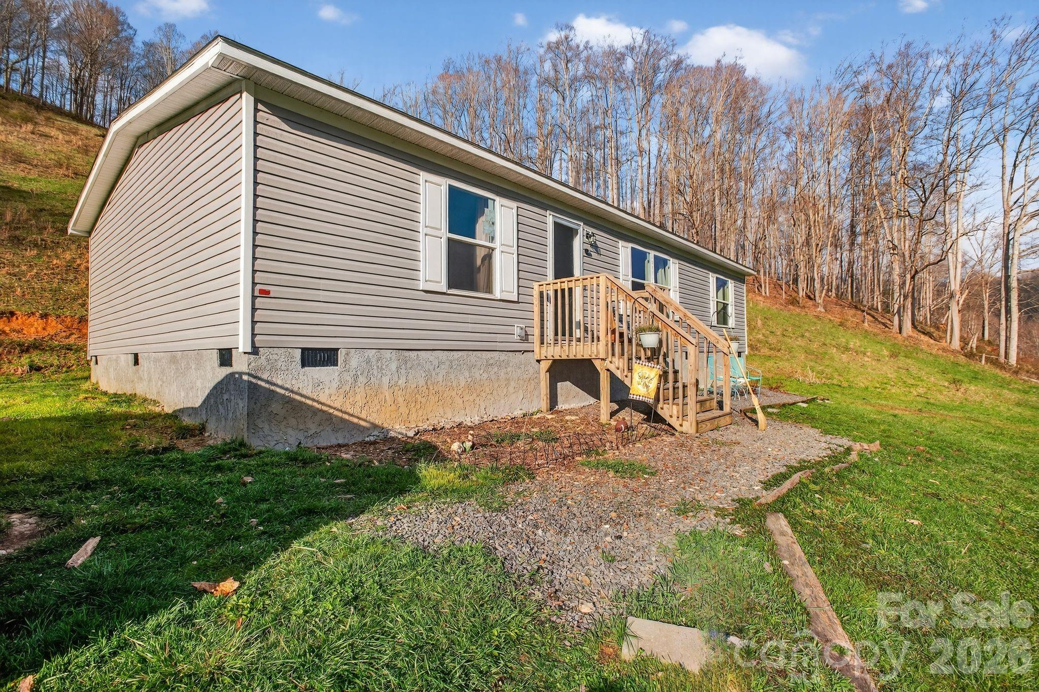 212 Ball Hollow Lane