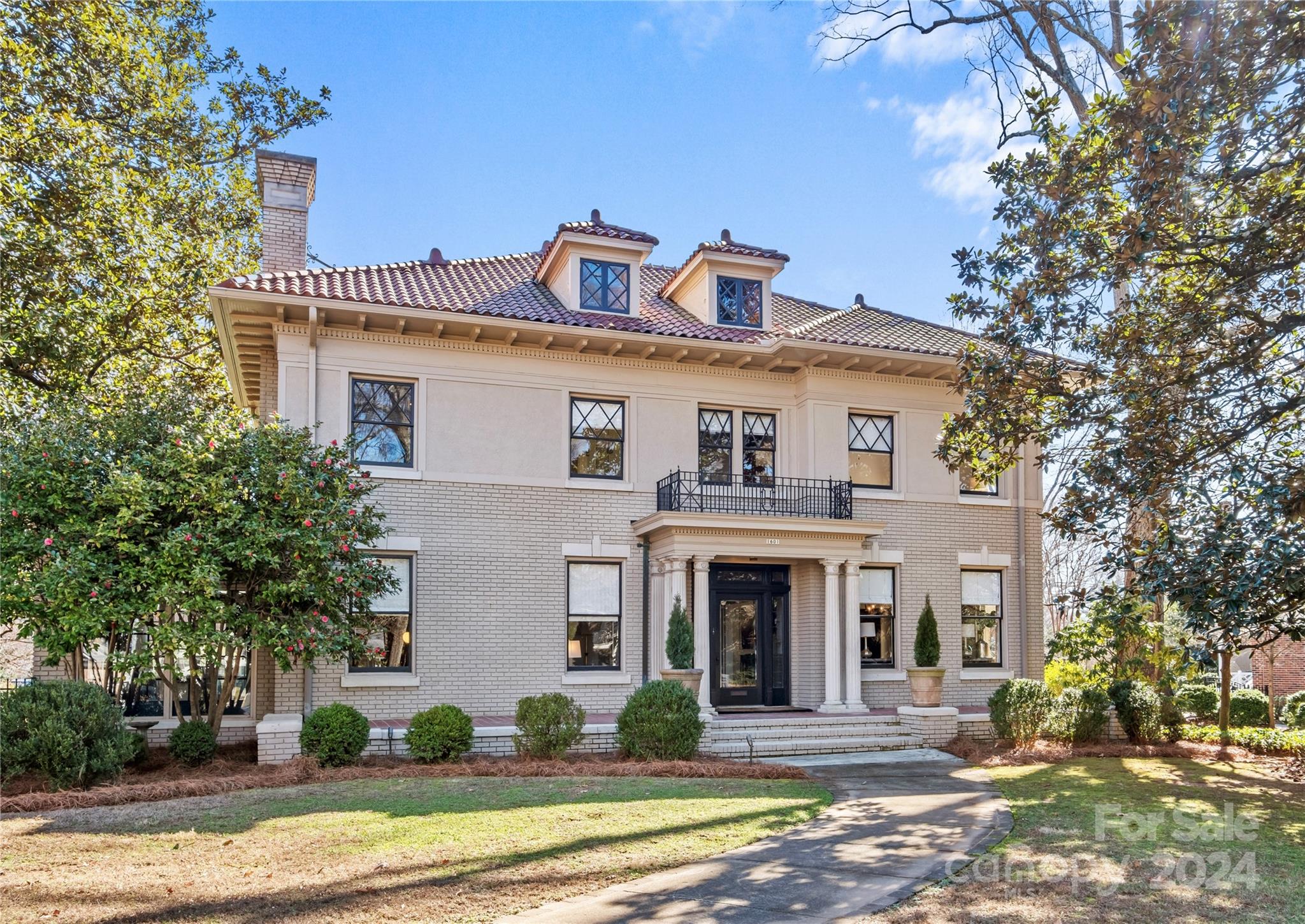 Myers Park - Residential