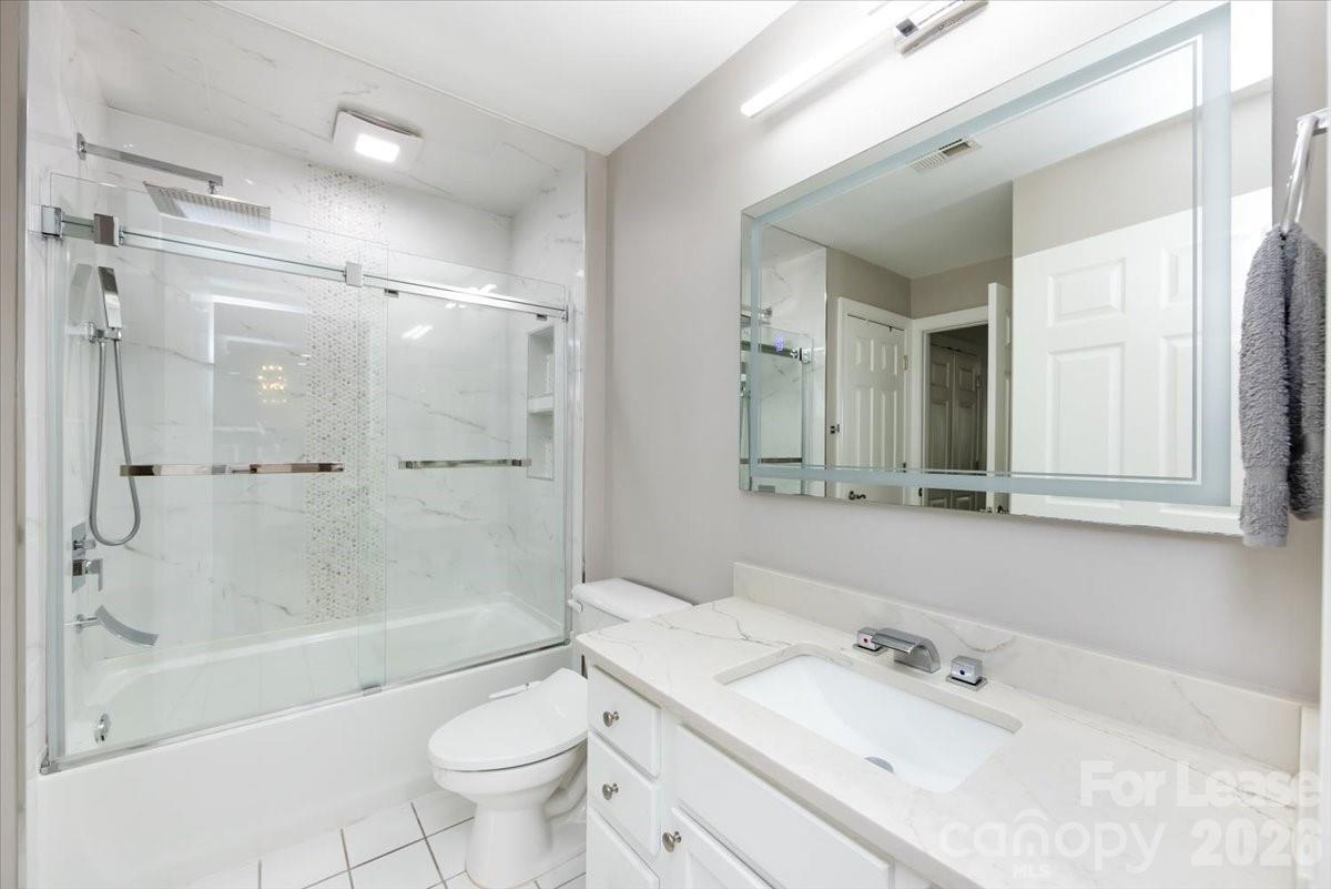 Gateway Plaza - Residential Lease