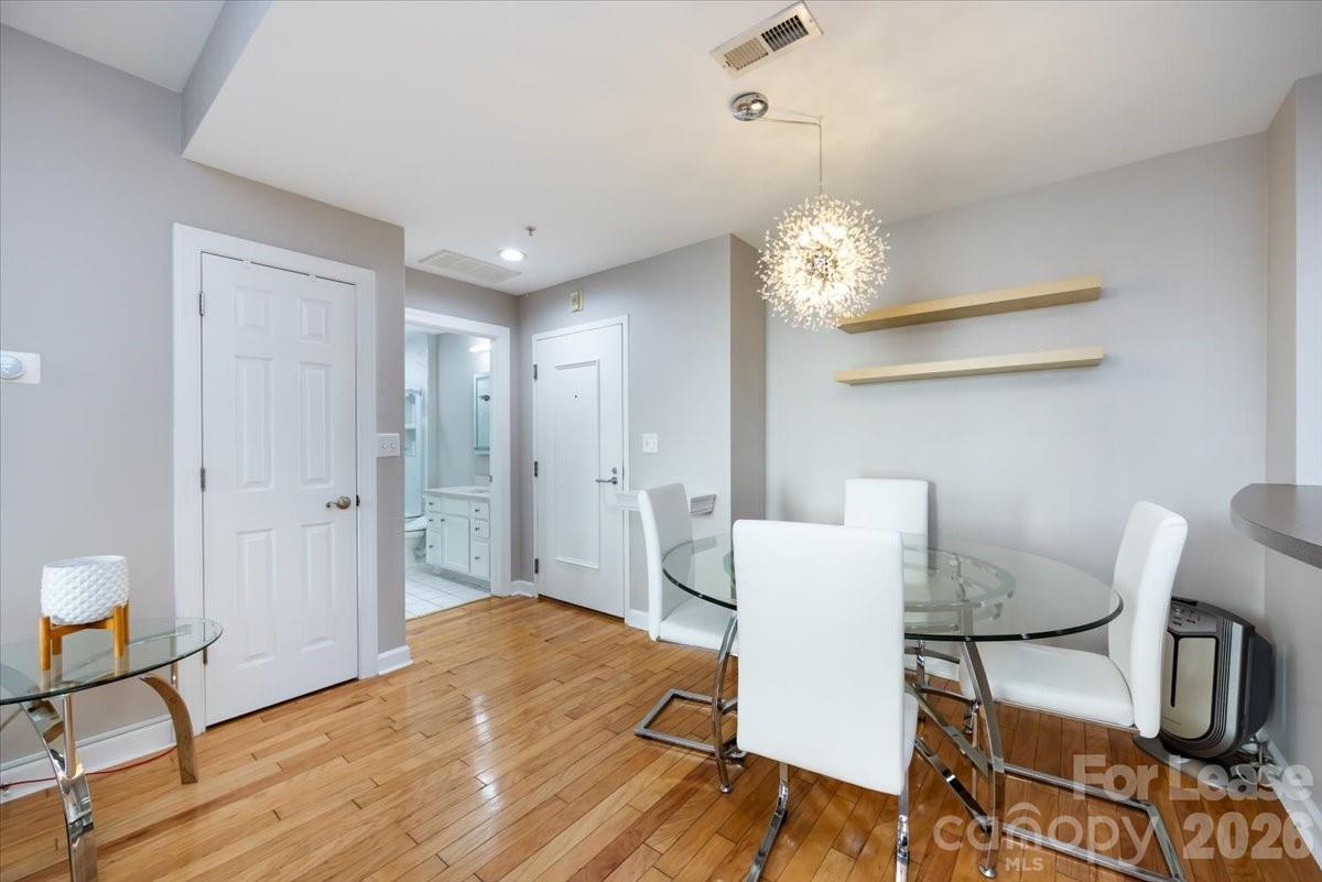 Gateway Plaza - Residential Lease