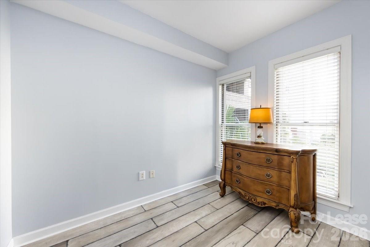 Gateway Plaza - Residential Lease