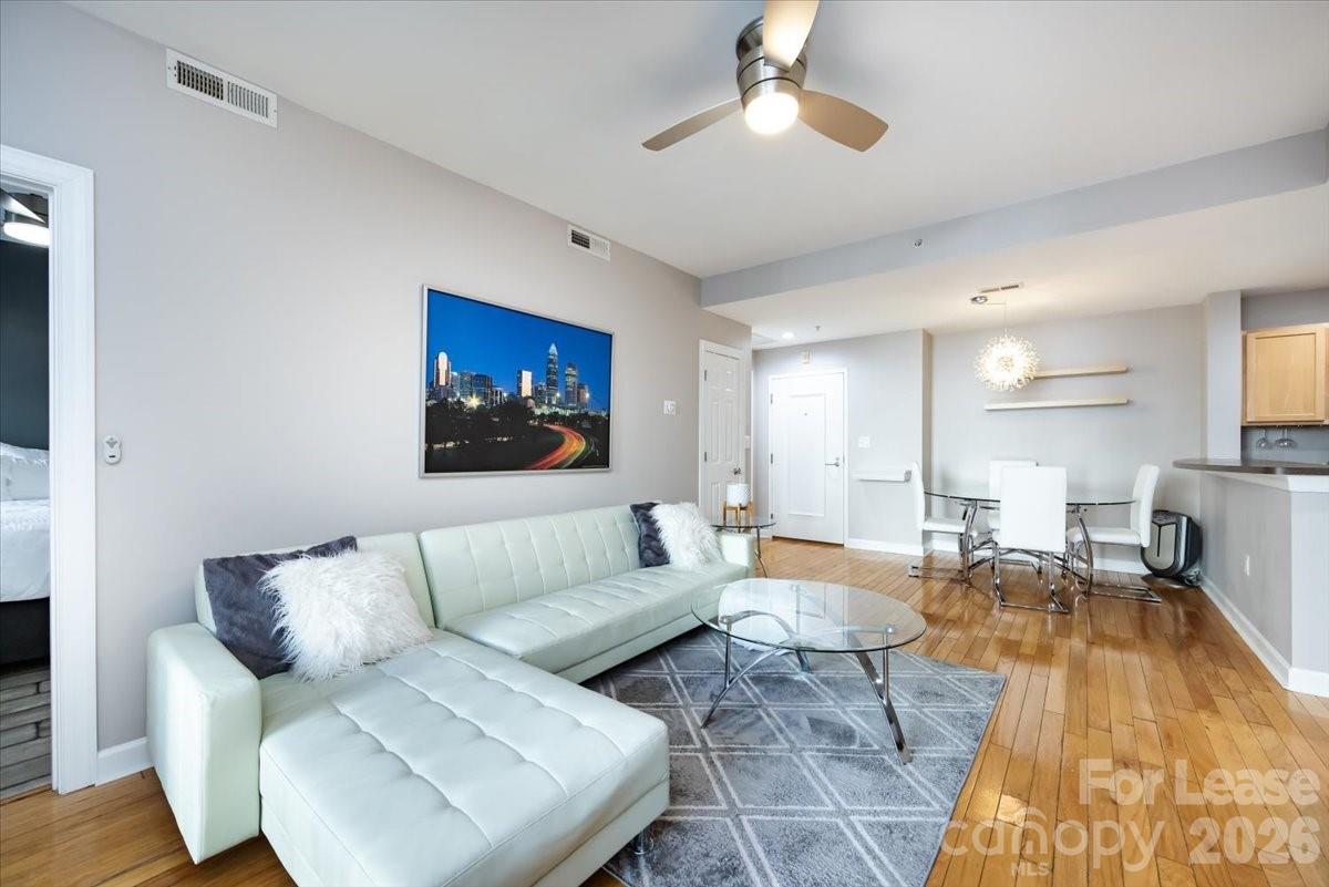 Gateway Plaza - Residential Lease