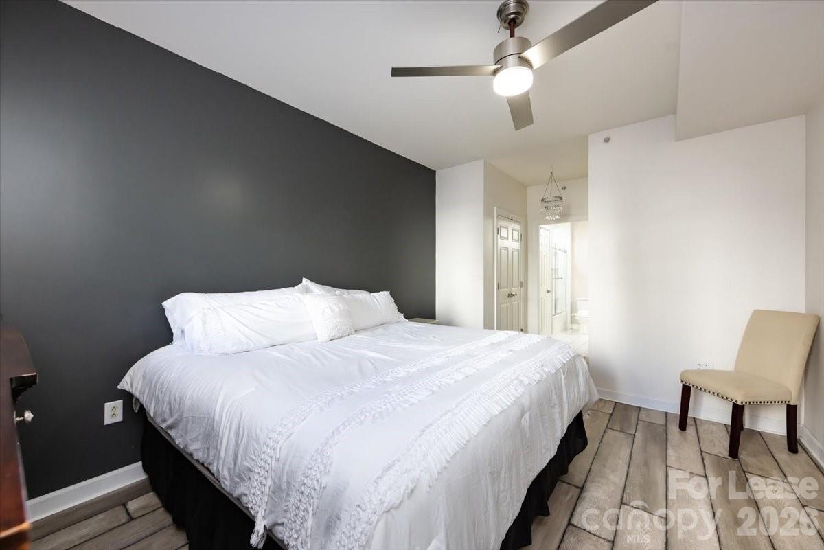 Gateway Plaza - Residential Lease