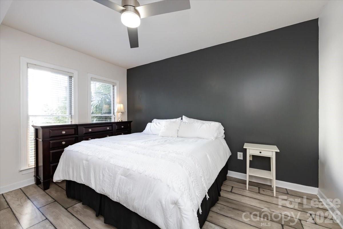 Gateway Plaza - Residential Lease