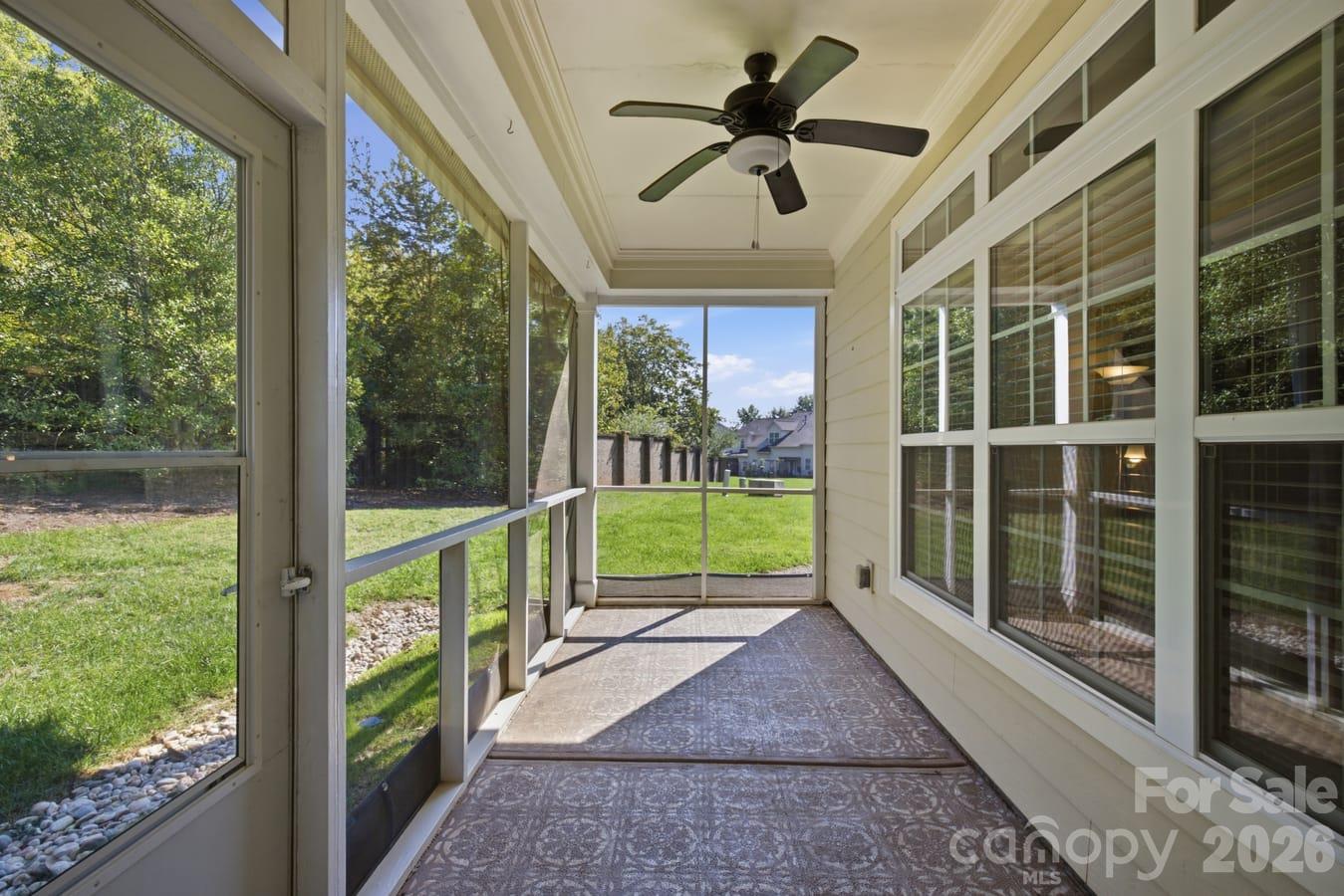 8424 Loxton Circle
