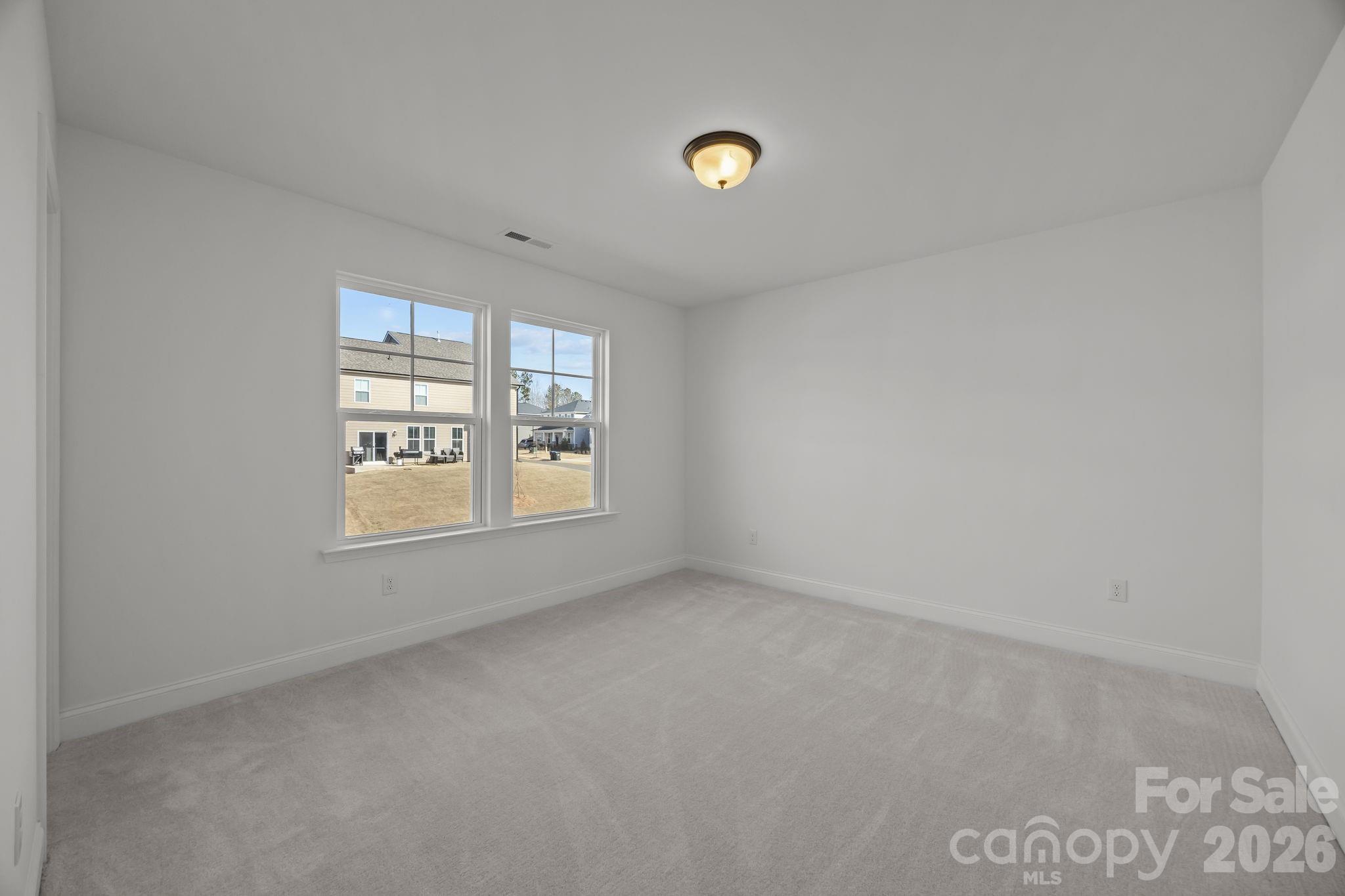 Lakeside Glen - Residential