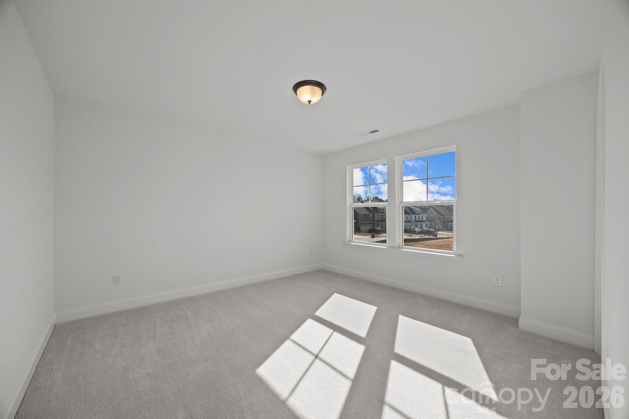 Lakeside Glen - Residential
