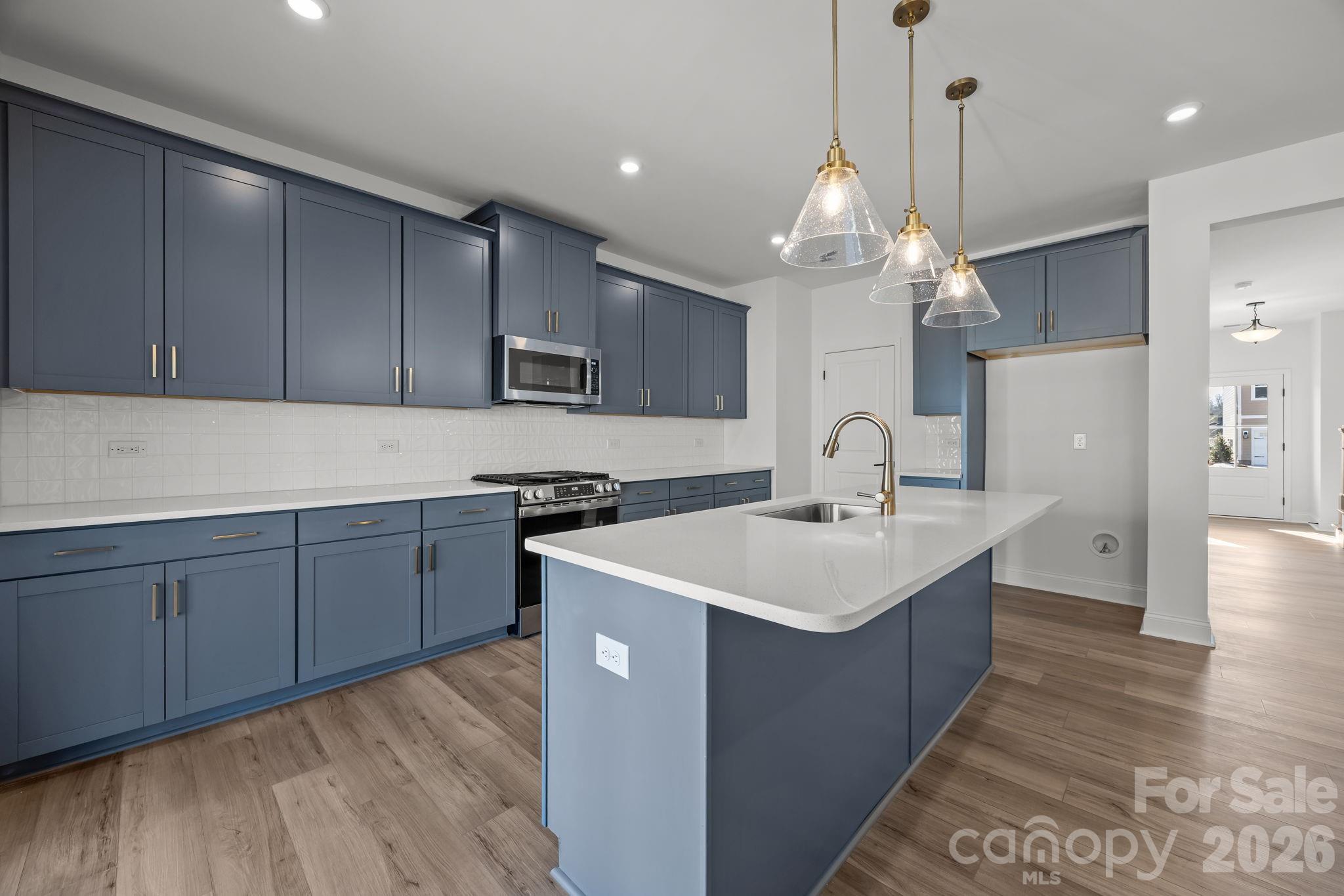 Lakeside Glen - Residential