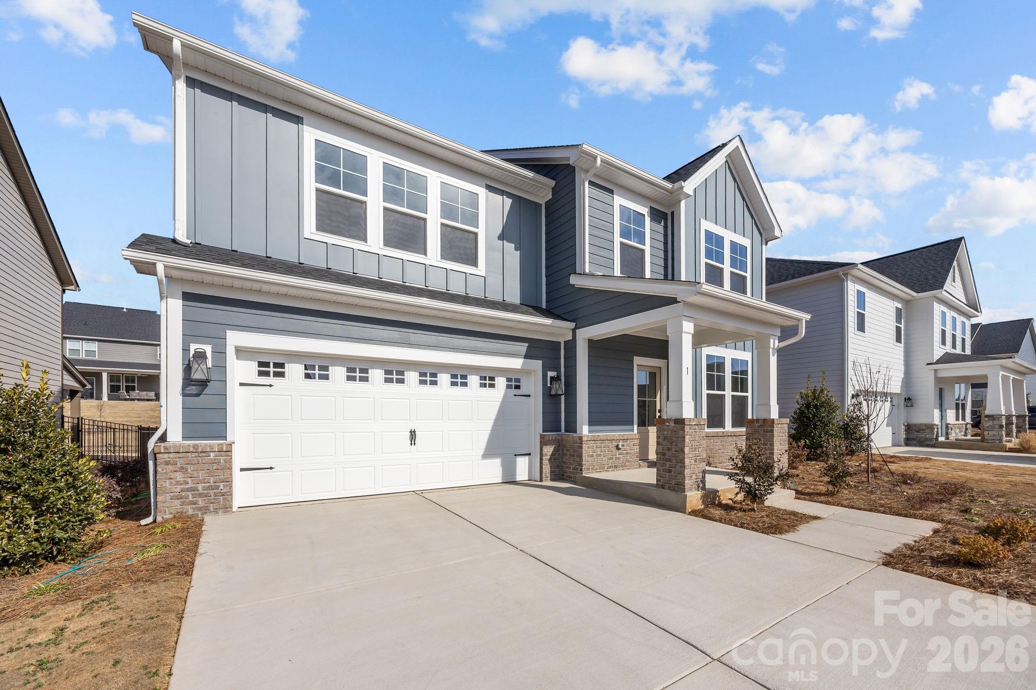 Lakeside Glen - Residential